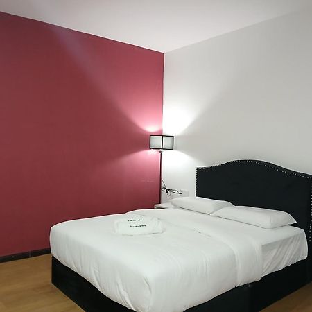 Tz Satellite Hotel, Kota Bharu Eksteriør billede