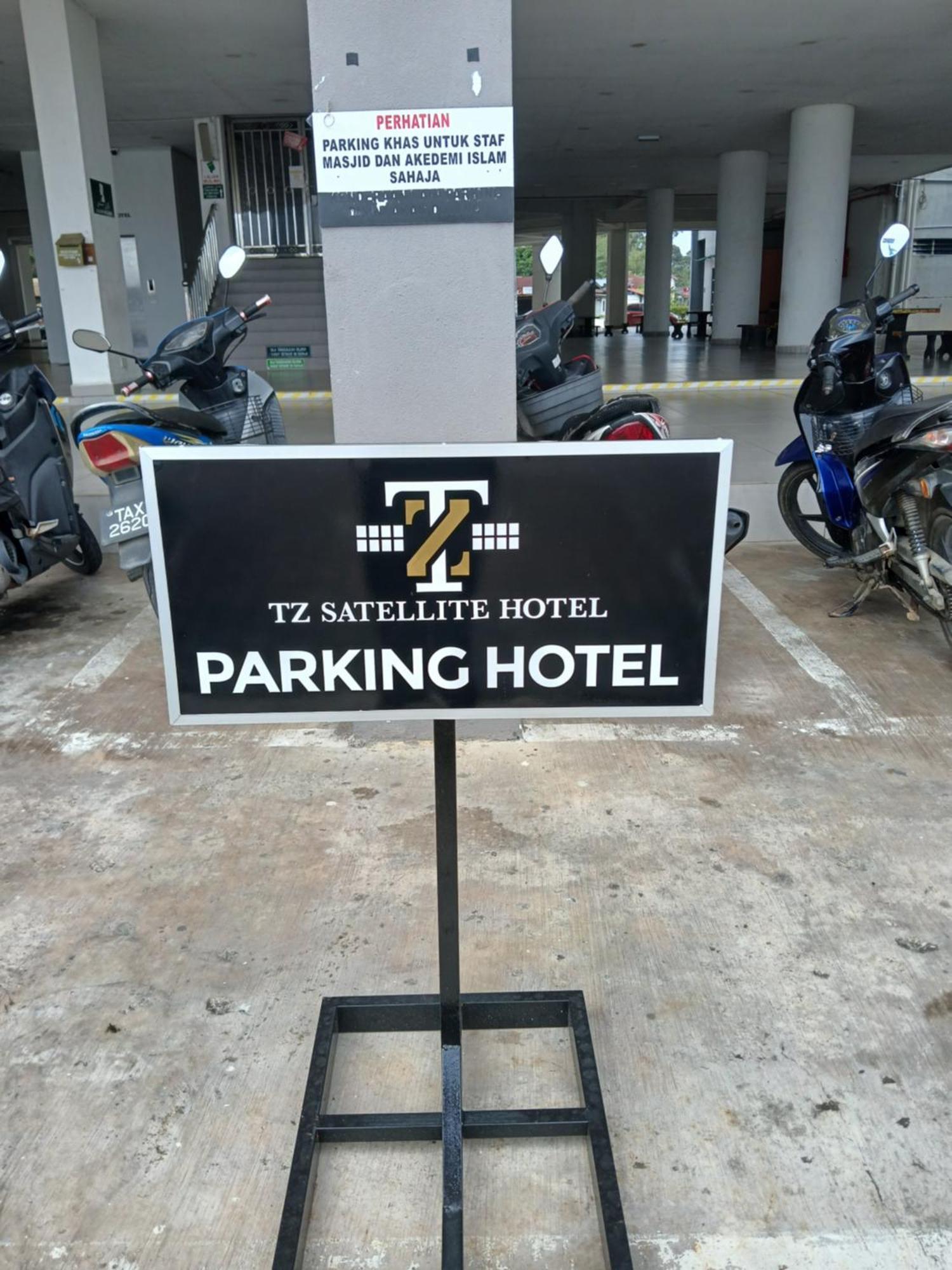 Tz Satellite Hotel, Kota Bharu Eksteriør billede