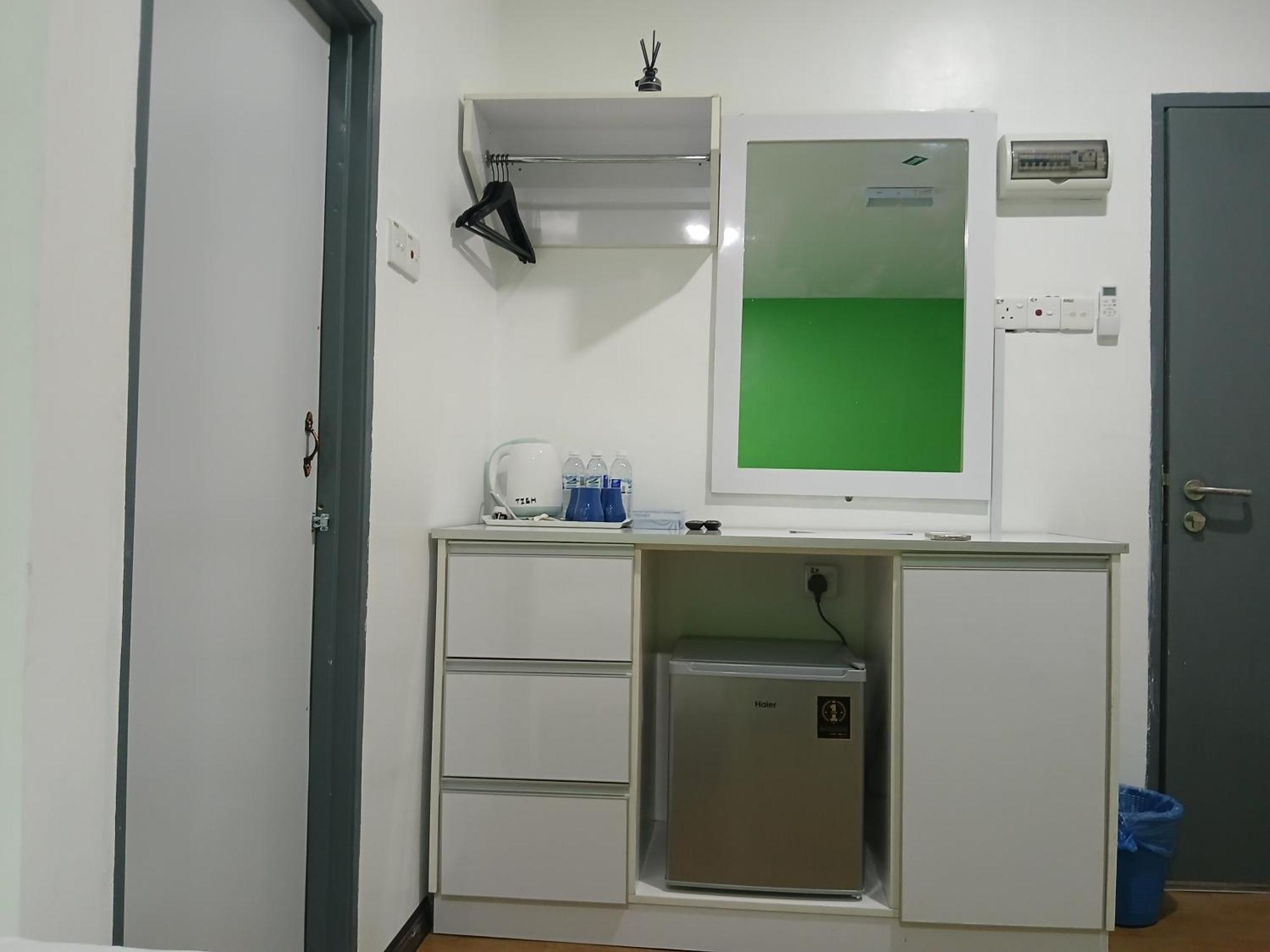 Tz Satellite Hotel, Kota Bharu Eksteriør billede